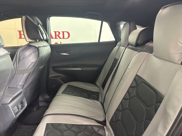 Used 2024 Toyota Venza Limited image 13