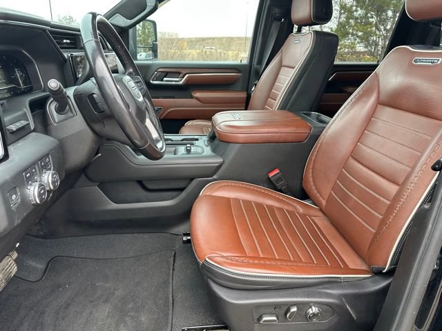 Used 2024 GMC Sierra 2500 Denali Ultimate AWD/4WD image 13
