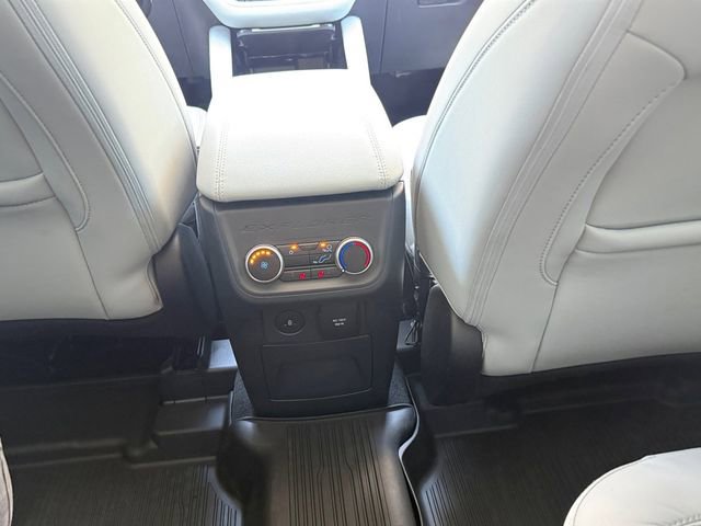 Certified 2025 Ford Explorer Platinum w/ Ultimate Package AWD/4WD image 9