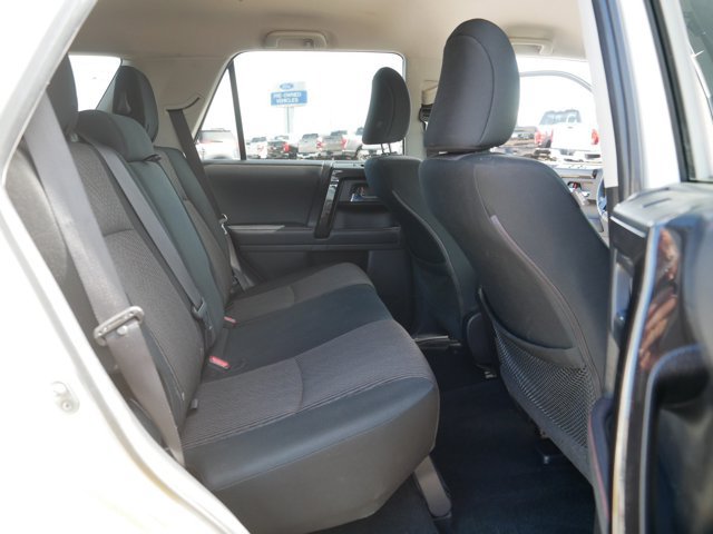 Used 2022 Toyota 4Runner TRD Off-Road AWD/4WD image 18