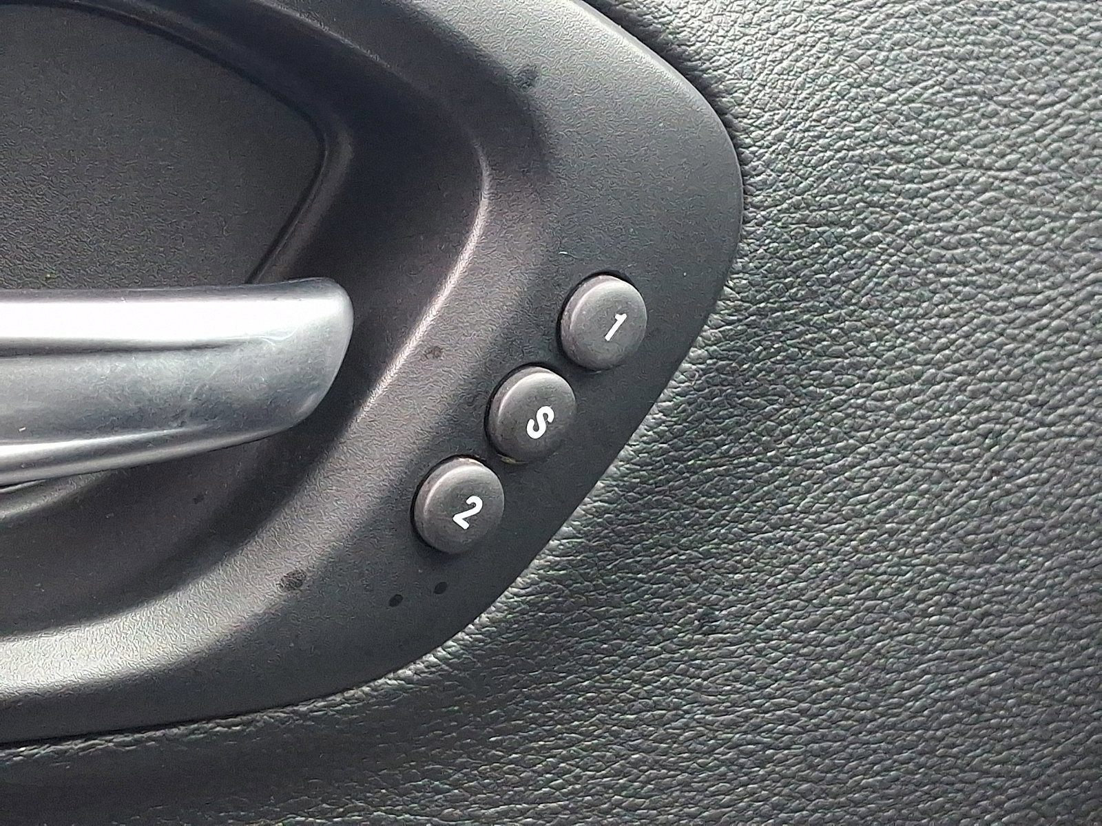 Used 2023 Jeep Cherokee Altitude Lux w/ Lux Elite Package image 31