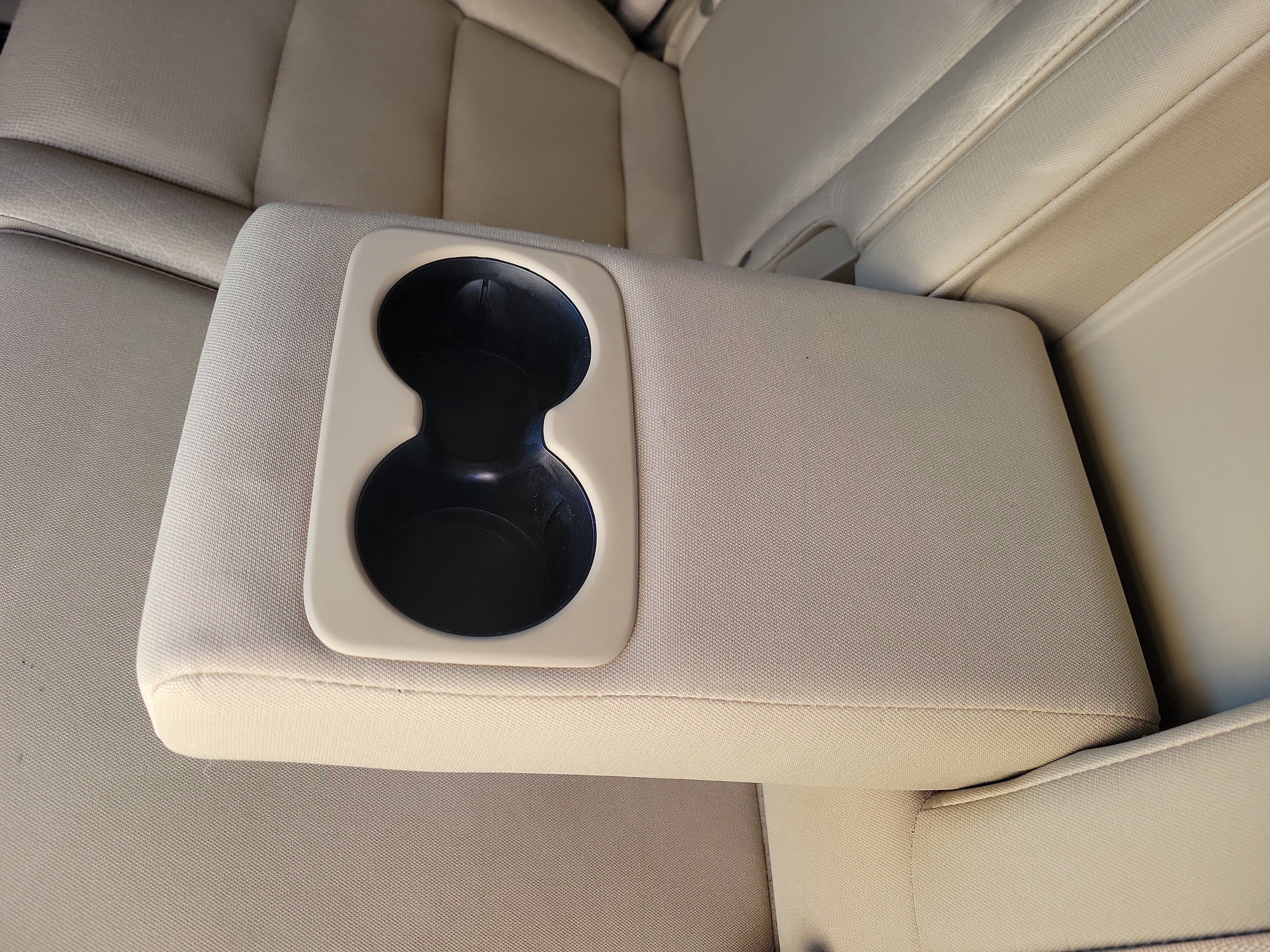 Used 2019 Jeep Grand Cherokee Laredo AWD/4WD image 13