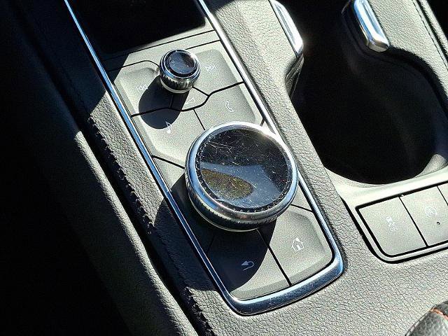 Used 2021 Cadillac XT4 Sport w/ Driver Awareness Package image 23