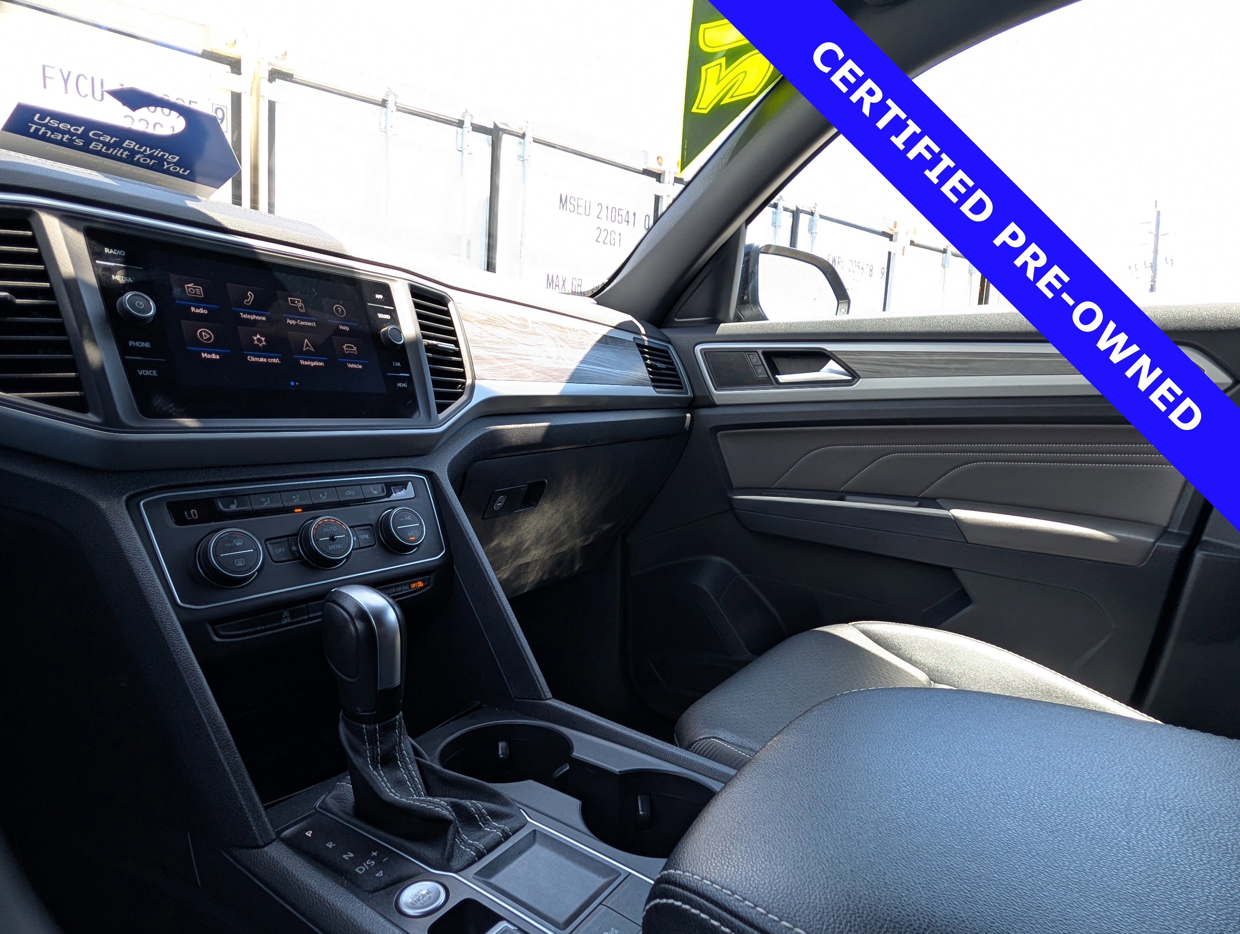 Used 2021 Volkswagen Atlas Cross Sport SE FWD image 31