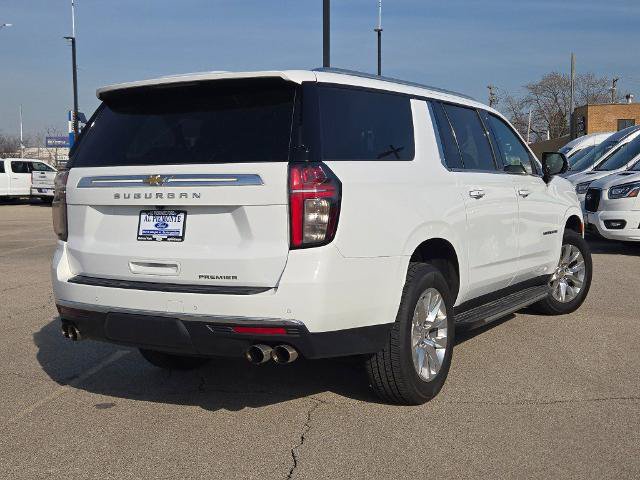 Used 2024 Chevrolet Suburban Premier AWD/4WD image 12