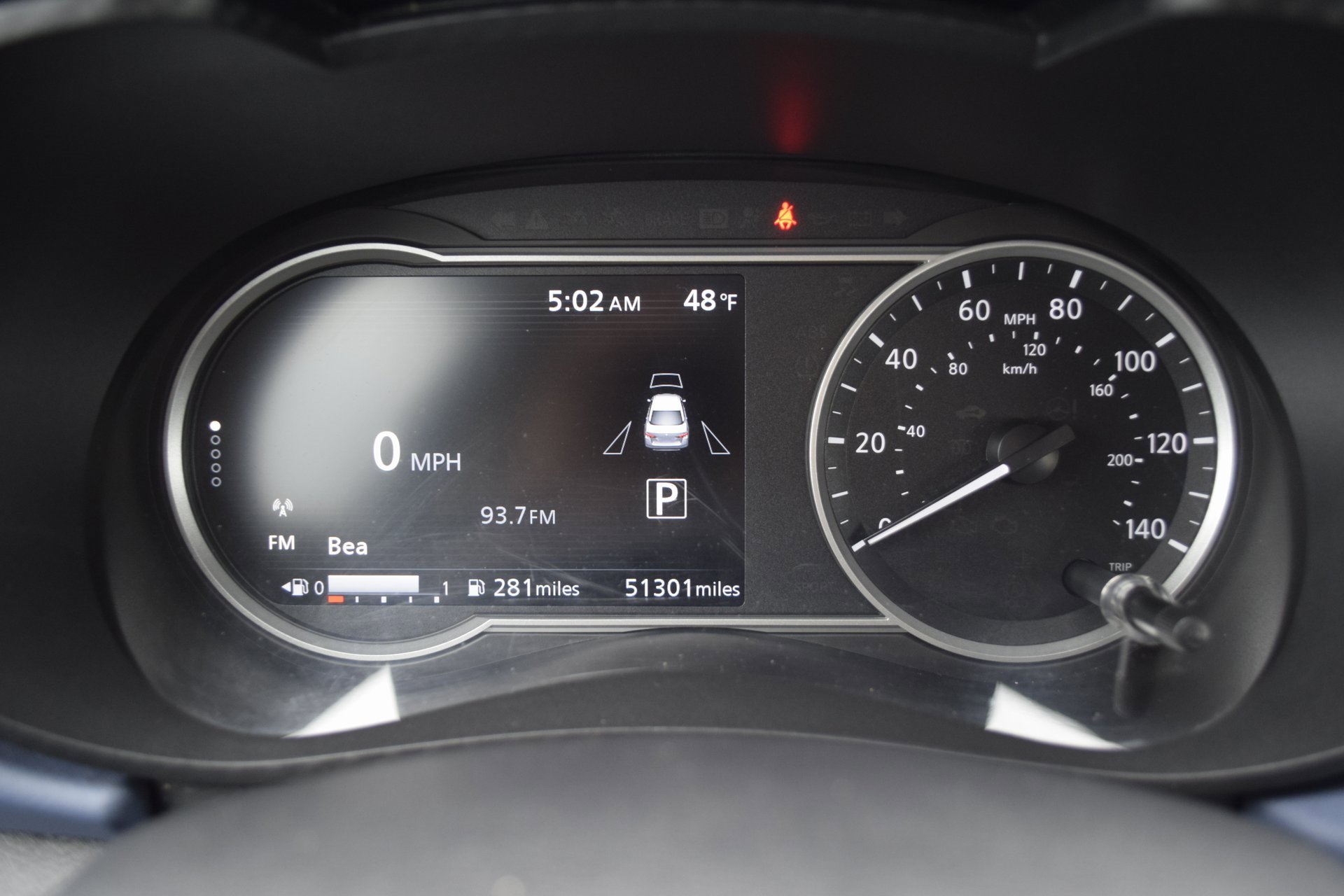 Used 2023 Nissan Versa SV image 14