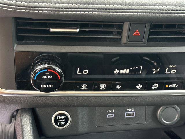 Used 2023 Nissan Rogue SV AWD/4WD image 25