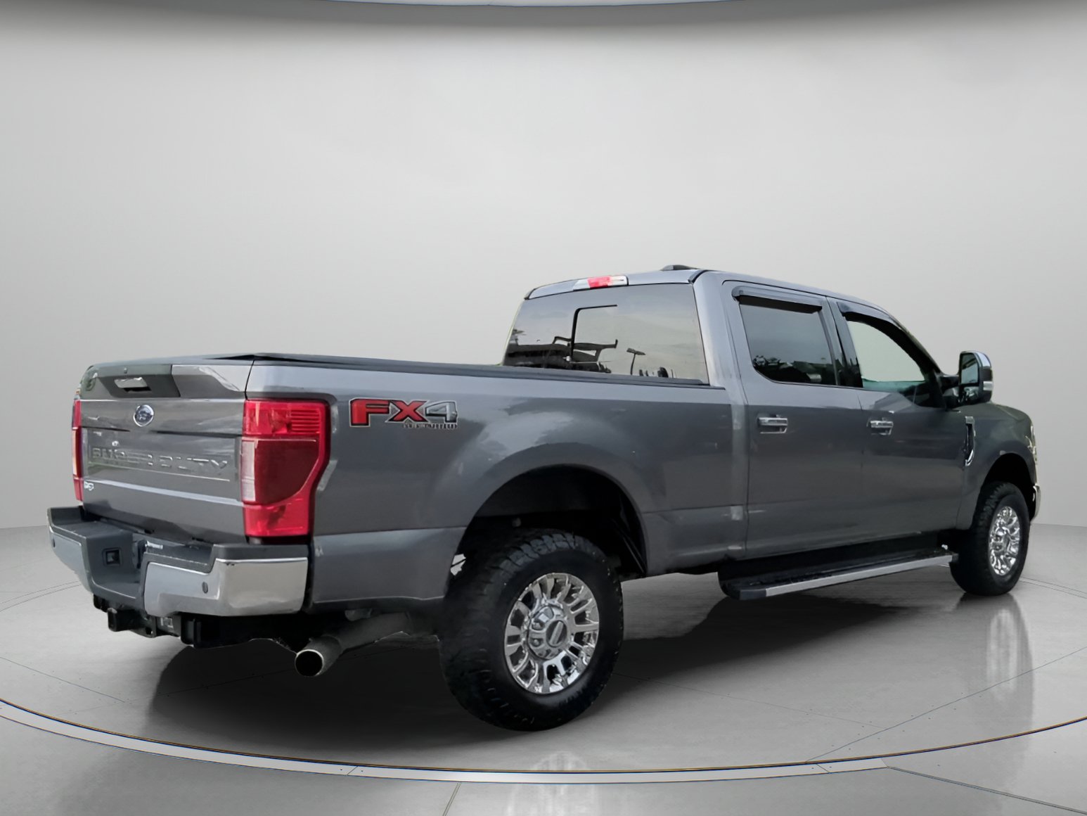 Certified 2021 Ford F250 XLT w/ XLT Premium Package AWD/4WD image 28