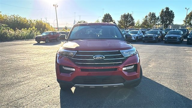 Certified 2023 Ford Explorer XLT w/ Equipment Group 202A image 9
