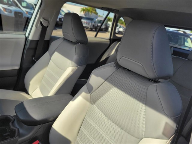 Used 2024 Toyota RAV4 Limited image 19
