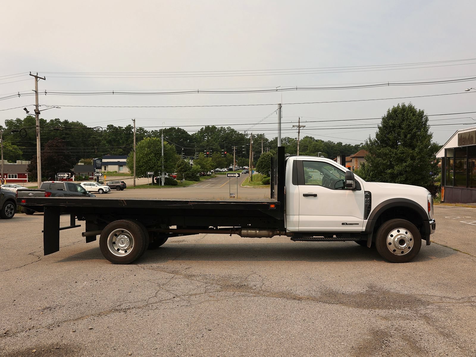 Certified 2024 Ford F600 4x4 Regular Cab Super Duty w/ XLT Value Package image 8