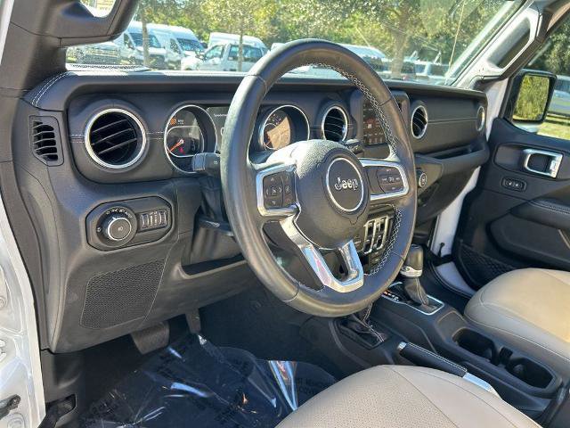 Used 2019 Jeep Wrangler Unlimited Sahara w/ Safety Group image 21