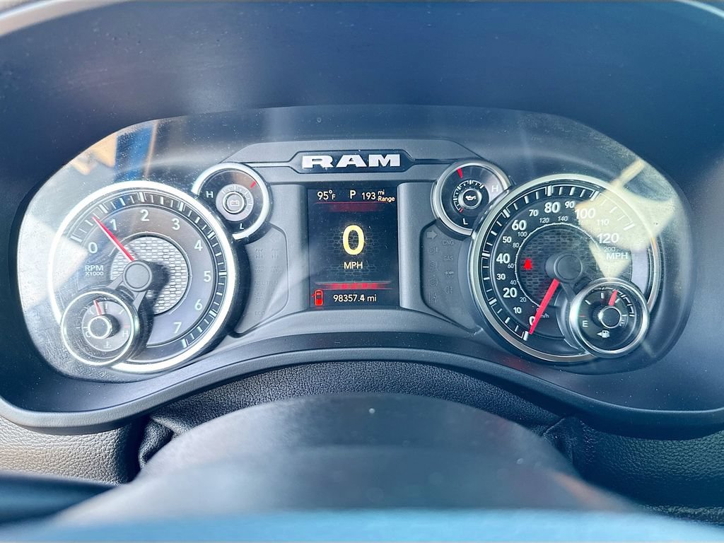 Used 2021 RAM 1500 Big Horn RWD image 14