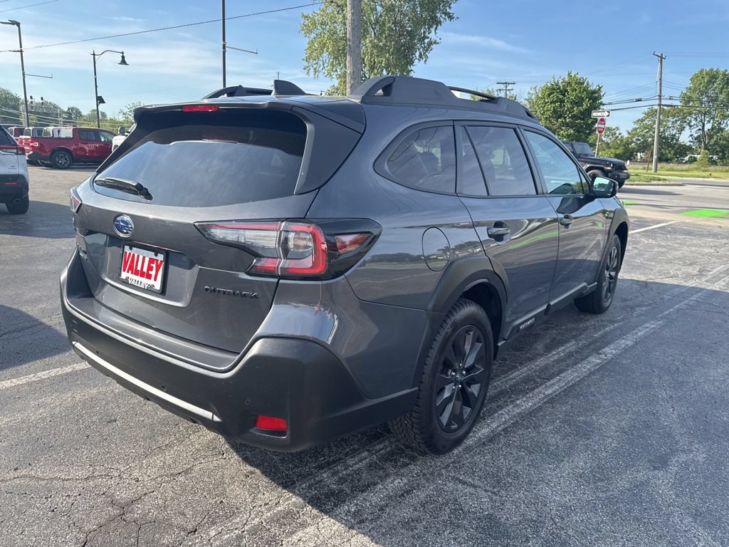 Used 2023 Subaru Outback Onyx Edition AWD/4WD image 3