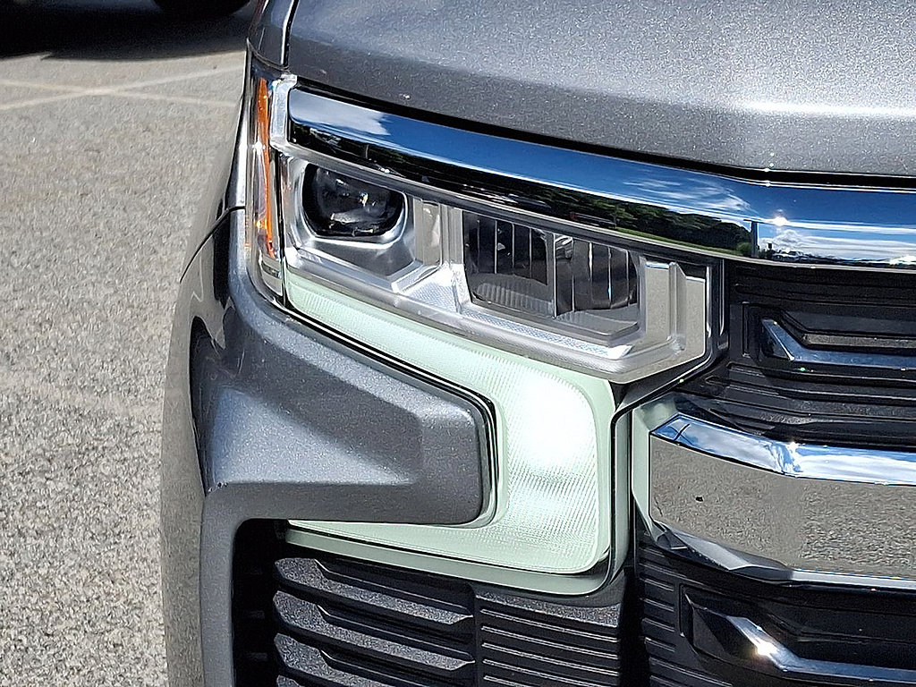 Used 2023 Chevrolet Silverado 1500 LT AWD/4WD image 28