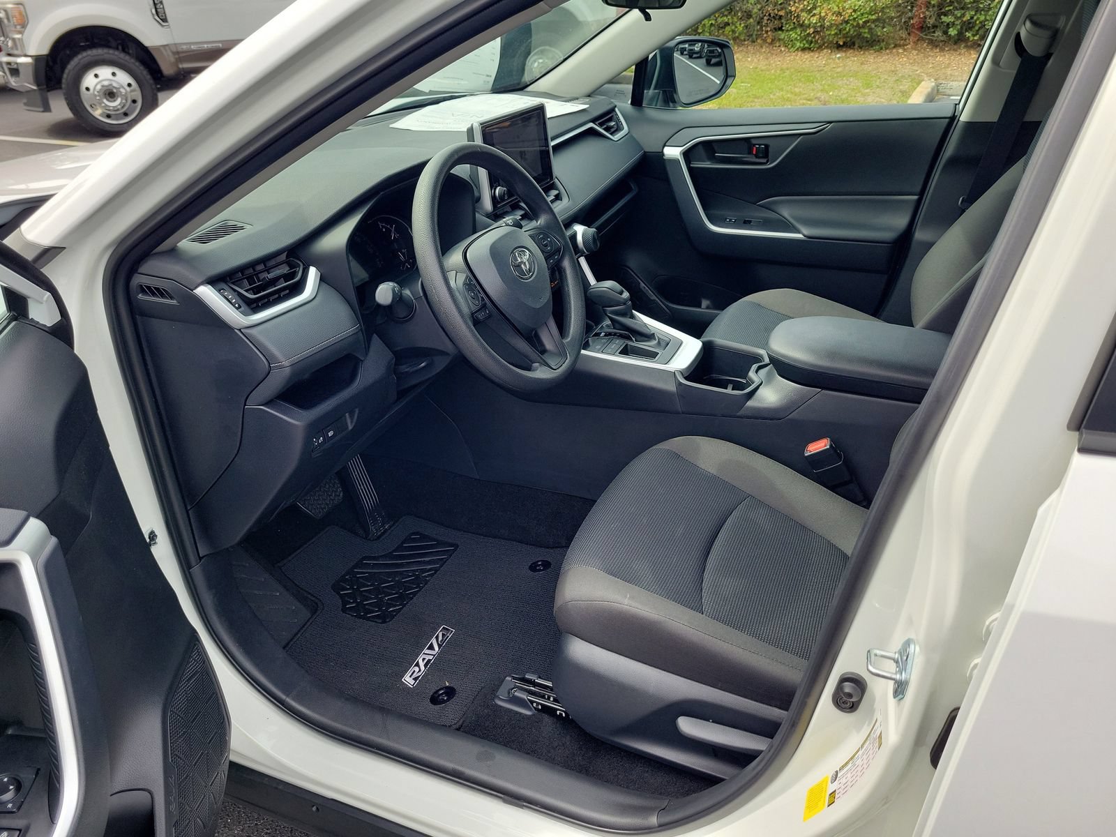 Used 2025 Toyota RAV4 LE FWD image 15
