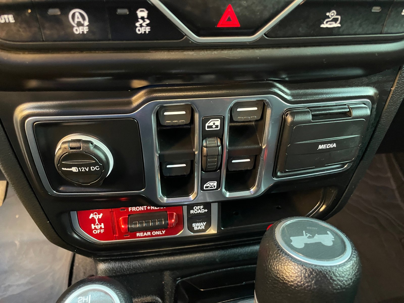 Used 2021 Jeep Wrangler Unlimited Rubicon AWD/4WD image 24