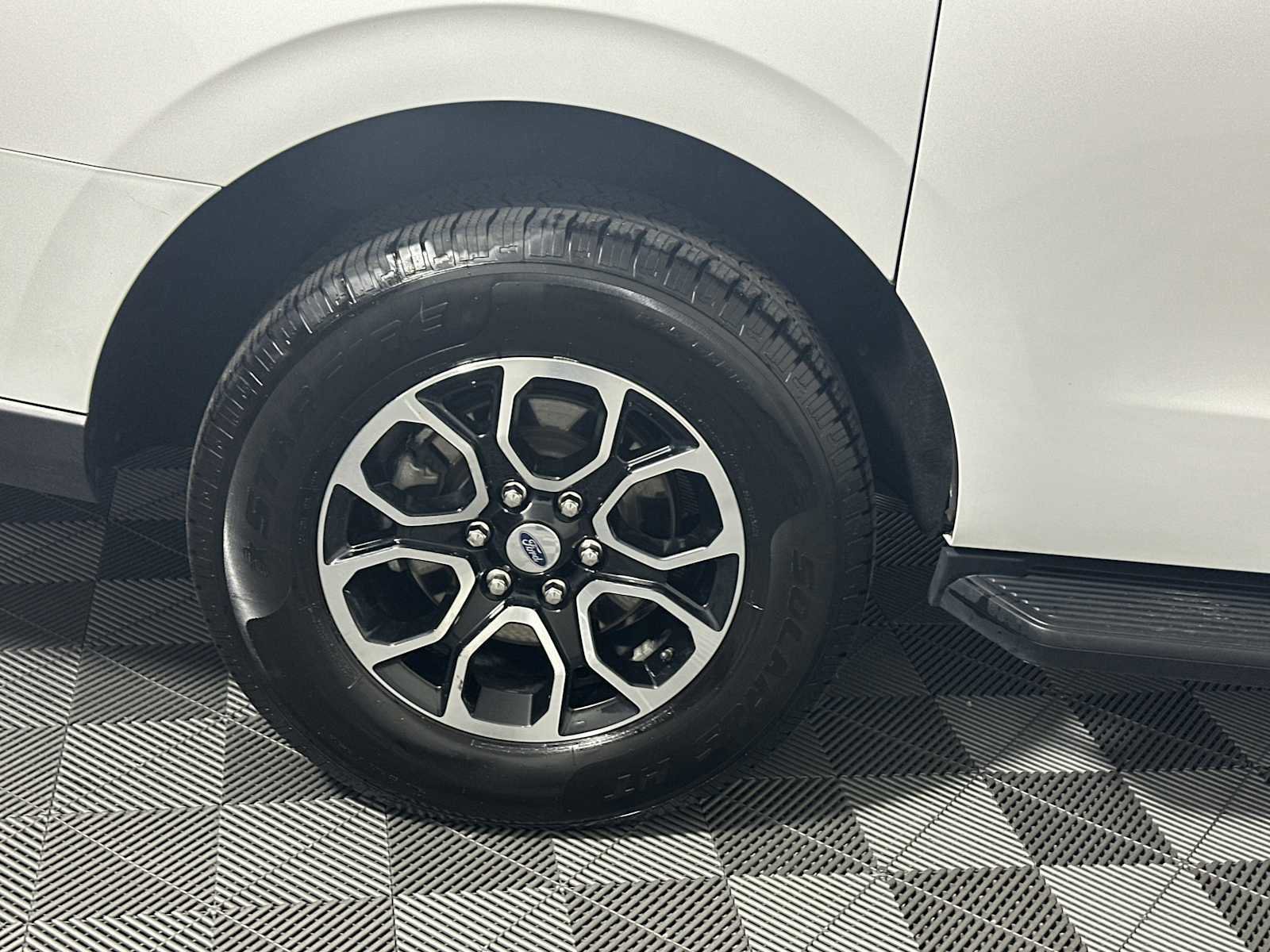 Certified 2024 Ford Expedition Max XLT image 18