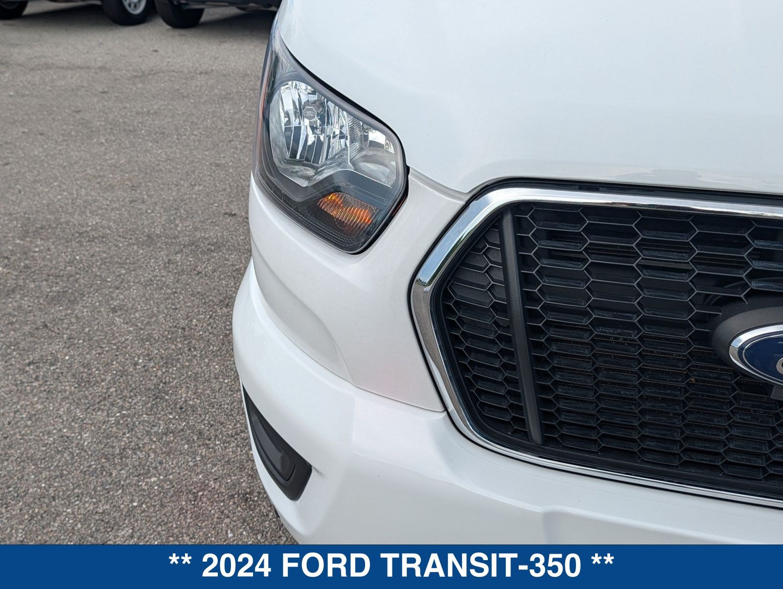 Certified 2024 Ford Transit 350 XLT RWD image 10