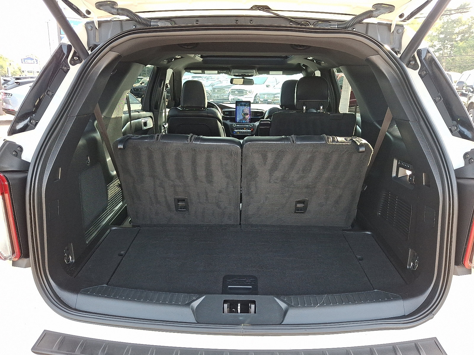 Certified 2020 Ford Explorer ST w/ ST Street Pack AWD/4WD image 29