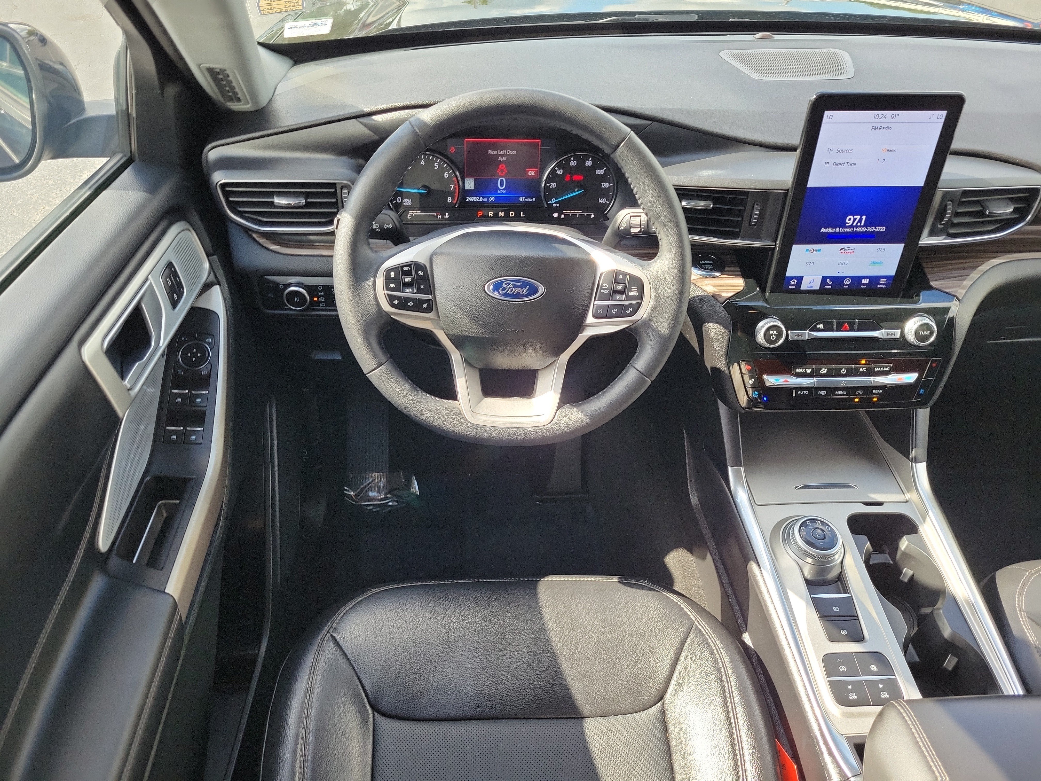 Certified 2023 Ford Explorer Limited w/ Limited Technology Package RWD image 18