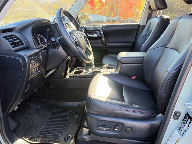 Used 2023 Toyota 4Runner TRD Off-Road Premium w/ Moonroof Package AWD/4WD image 17