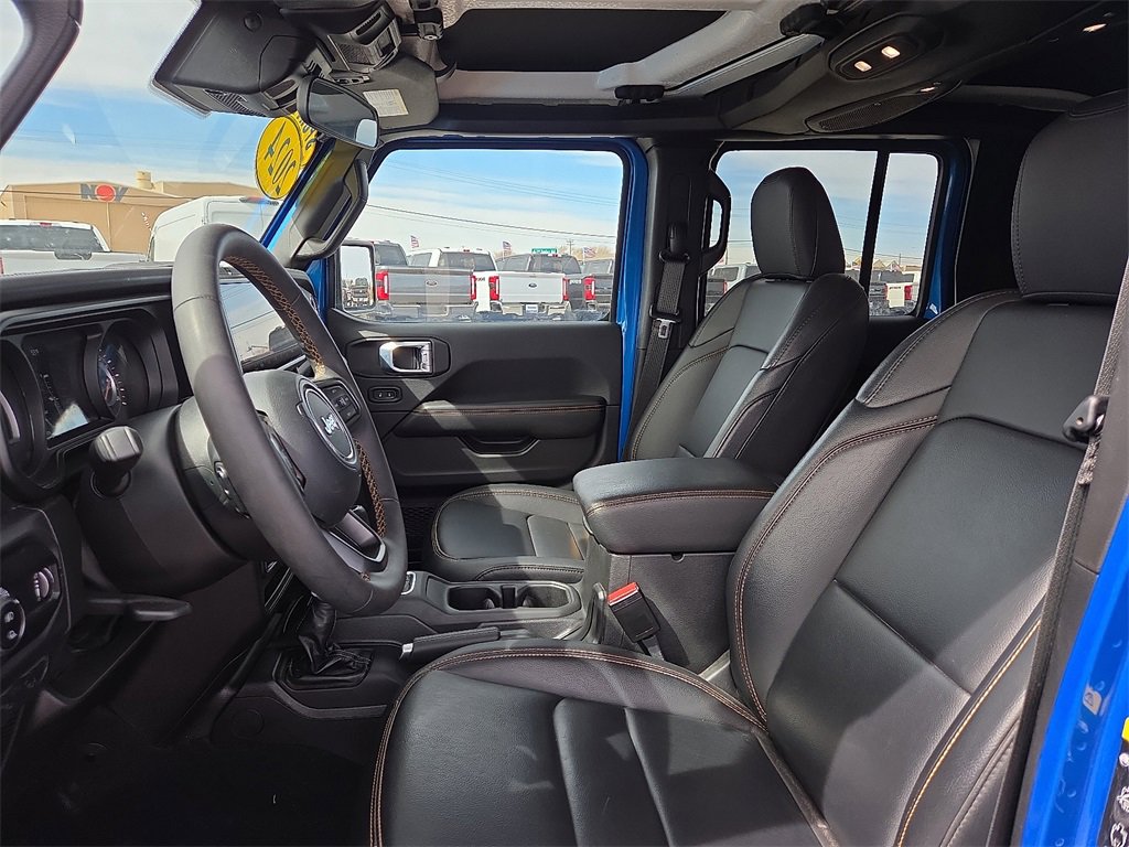 Used 2024 Jeep Gladiator Sport image 23