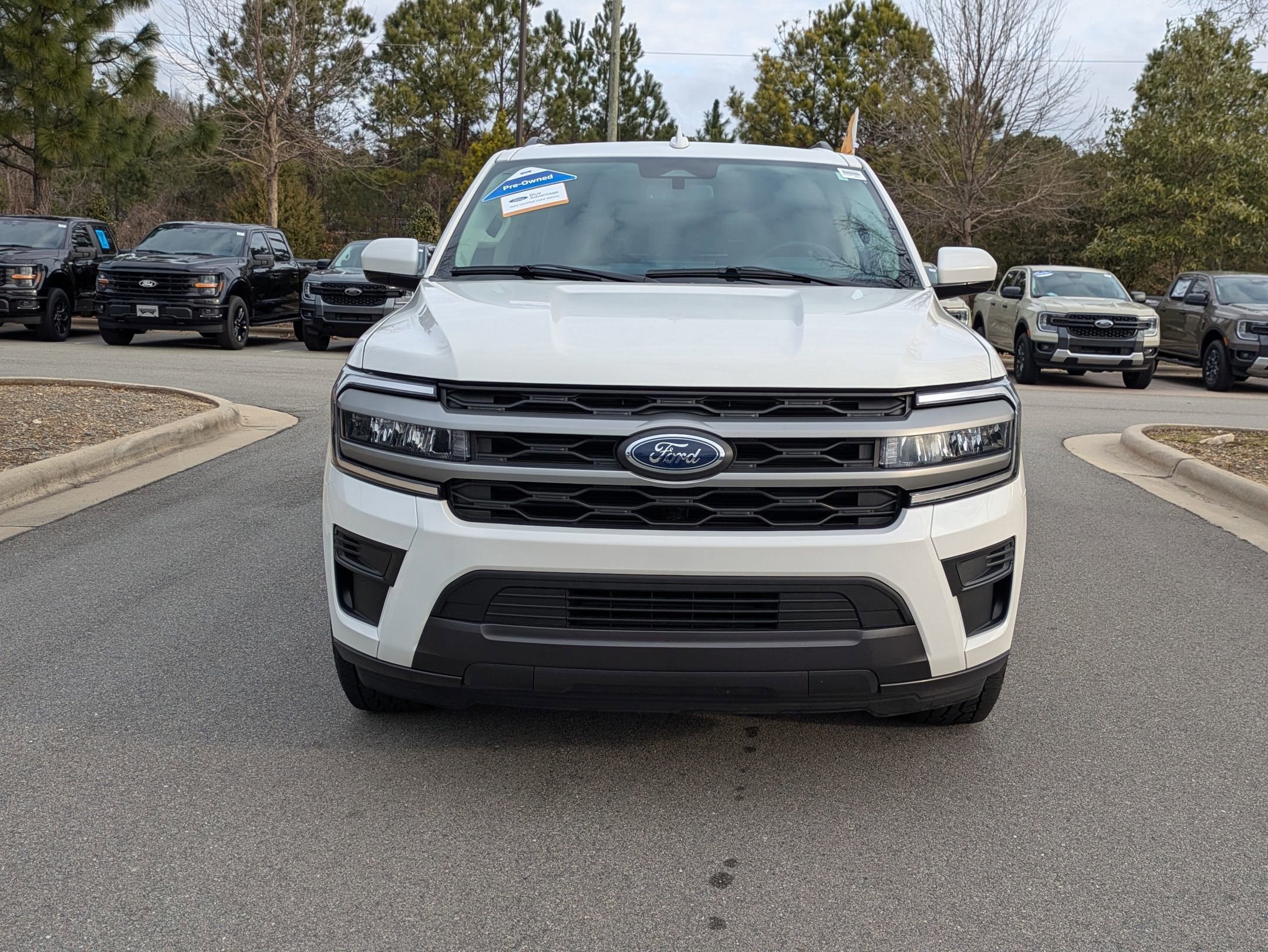 Certified 2024 Ford Expedition XLT image 10