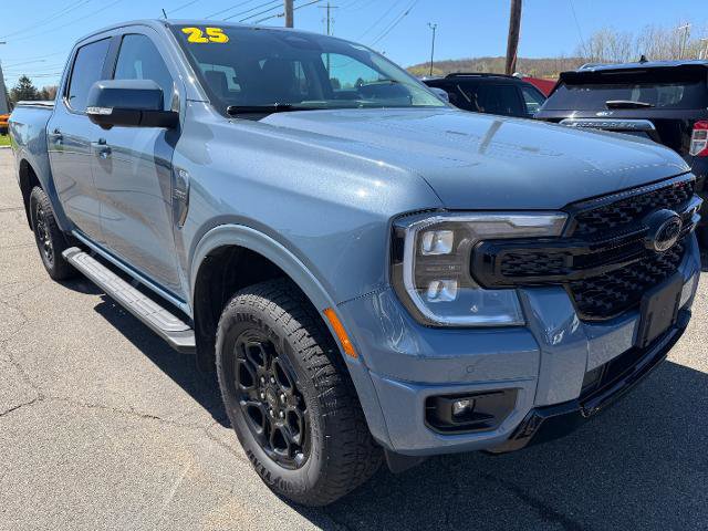 Certified 2025 Ford Ranger Lariat w/ FX4 Off-Road Package AWD/4WD image 5