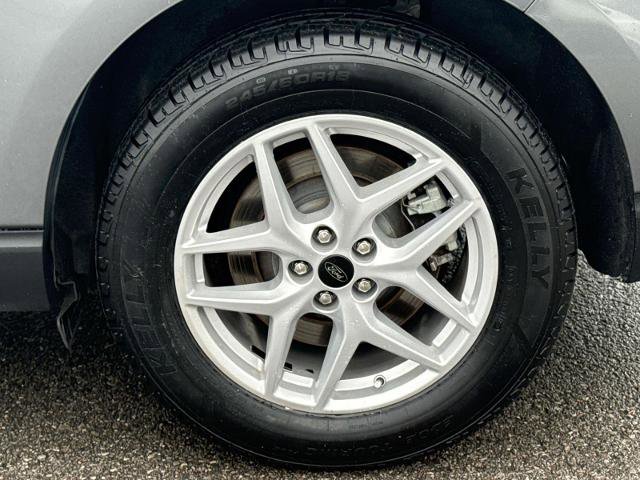 Certified 2024 Ford Edge SEL image 9