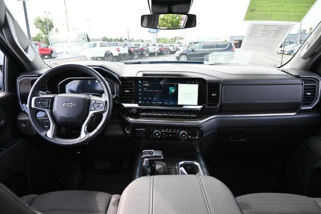 Used 2023 Chevrolet Silverado 1500 RST w/ Z71 Off-Road Package AWD/4WD image 25