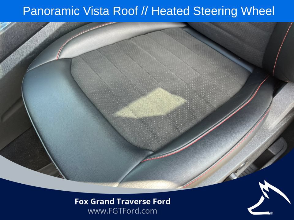 Certified 2024 Ford Edge ST-Line AWD/4WD image 12