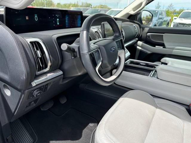 Certified 2025 Ford Expedition Platinum w/ Platinum Ultimate Package AWD/4WD image 20