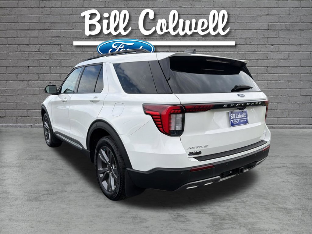 Certified 2025 Ford Explorer Active w/ Active Comfort Package AWD/4WD image 6