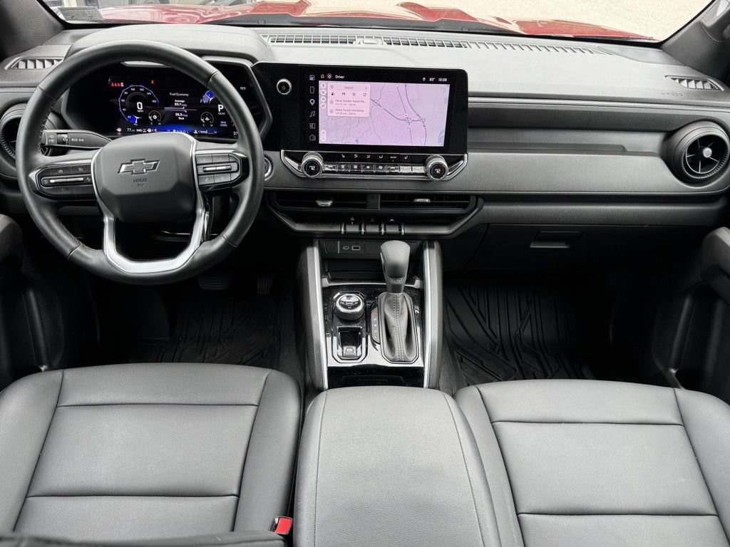 Used 2025 Chevrolet Colorado Trail Boss AWD/4WD image 2