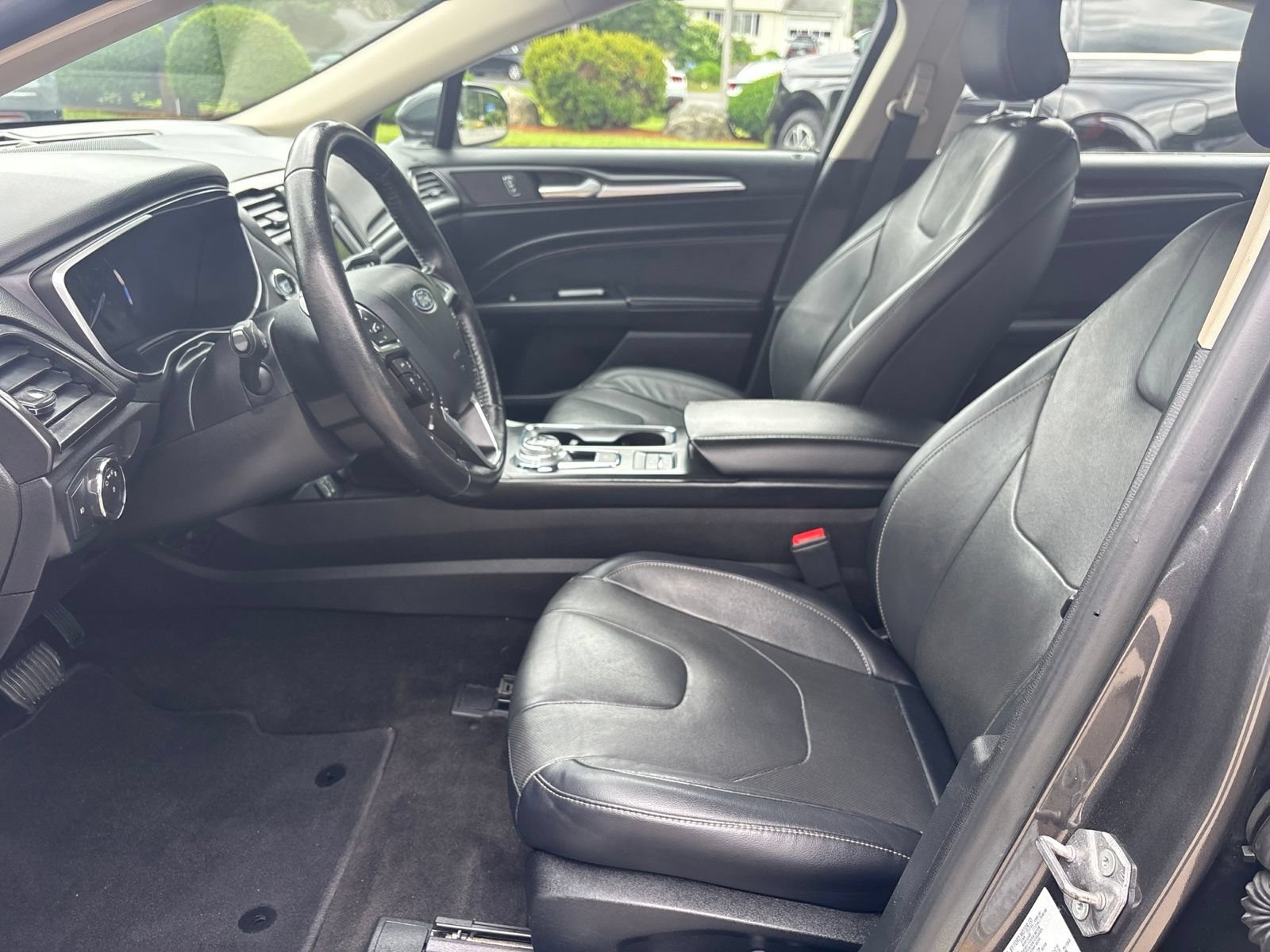 Certified 2019 Ford Fusion Energi Titanium FWD image 13