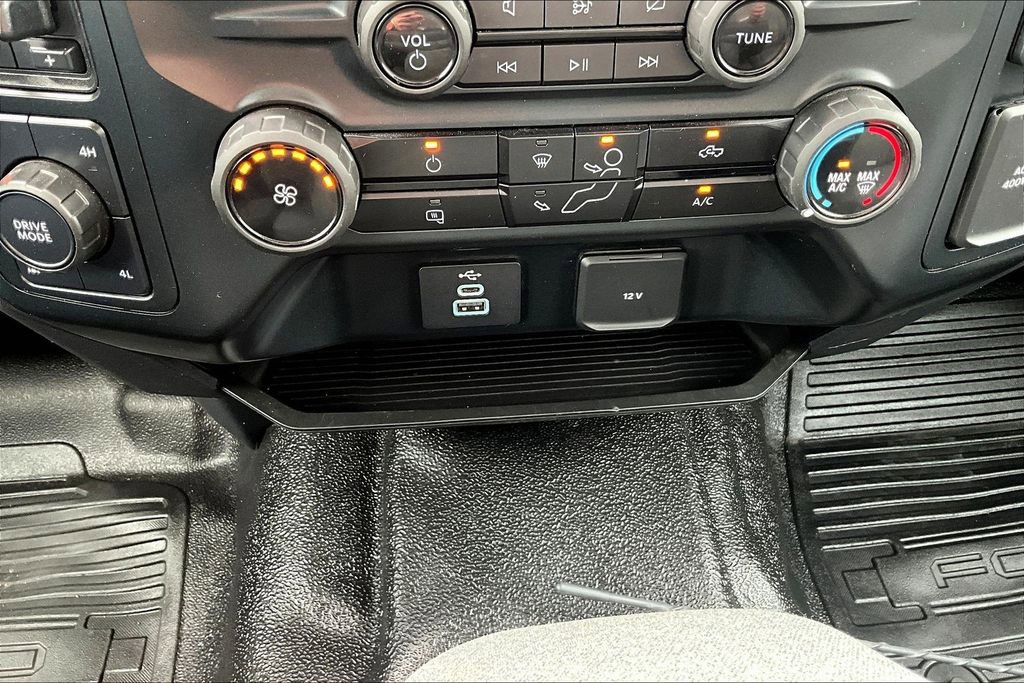 Certified 2023 Ford F350 XLT AWD/4WD image 17