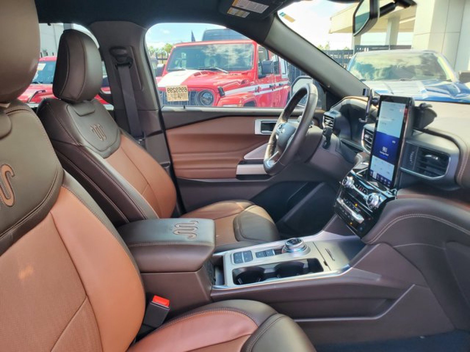 Certified 2023 Ford Explorer King Ranch w/ Technology Package image 38