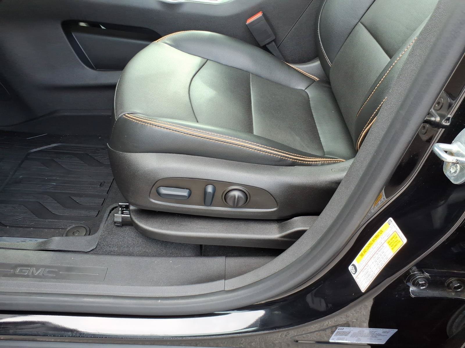 Used 2023 GMC Terrain AT4 w/ Infotainment Package II AWD/4WD image 11