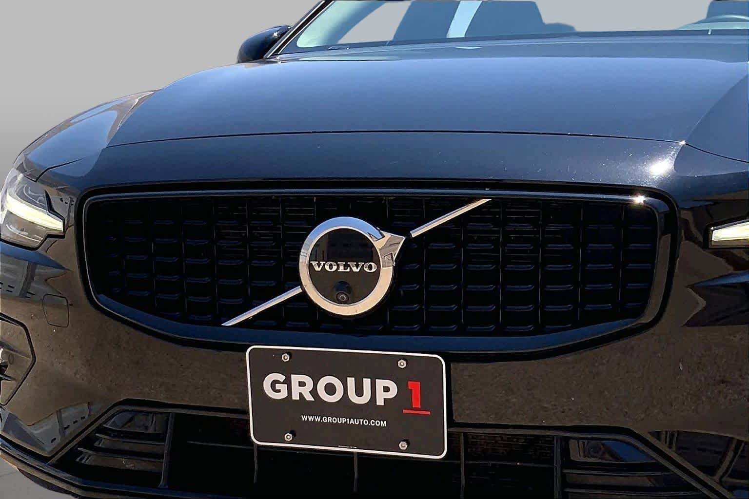 Used 2024 Volvo S60 B5 Plus FWD image 30