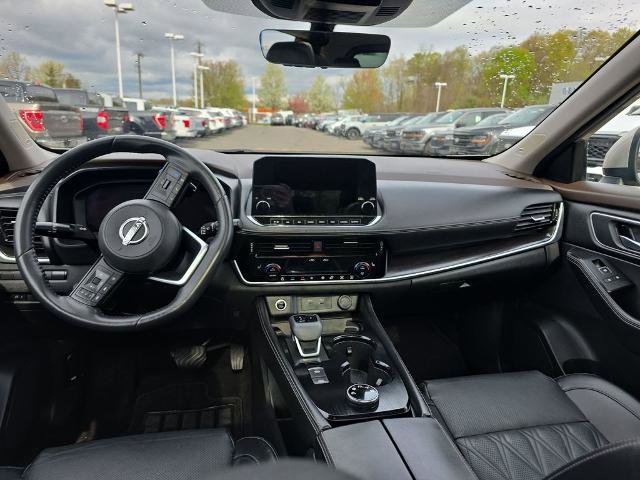 Used 2023 Nissan Rogue Platinum w/ Platinum Premium Package image 19