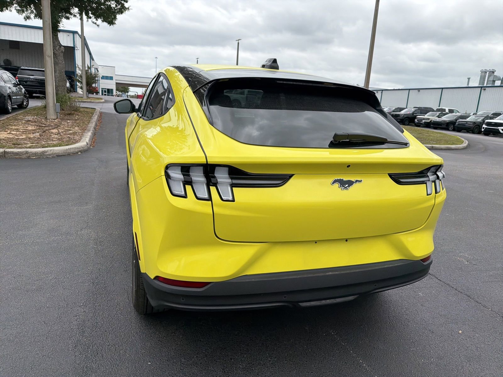 Certified 2025 Ford Mustang Mach-E Premium RWD image 10