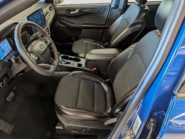 Certified 2023 Ford Escape ST-Line w/ Tech Pack #1 AWD/4WD image 21