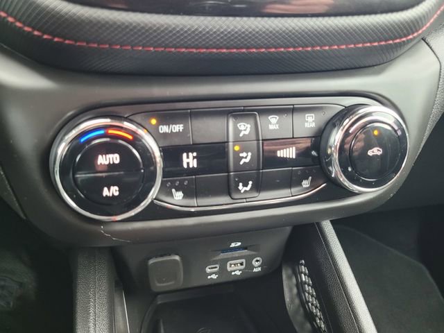 Used 2023 Chevrolet TrailBlazer RS w/ Sun and Liftgate Package image 24