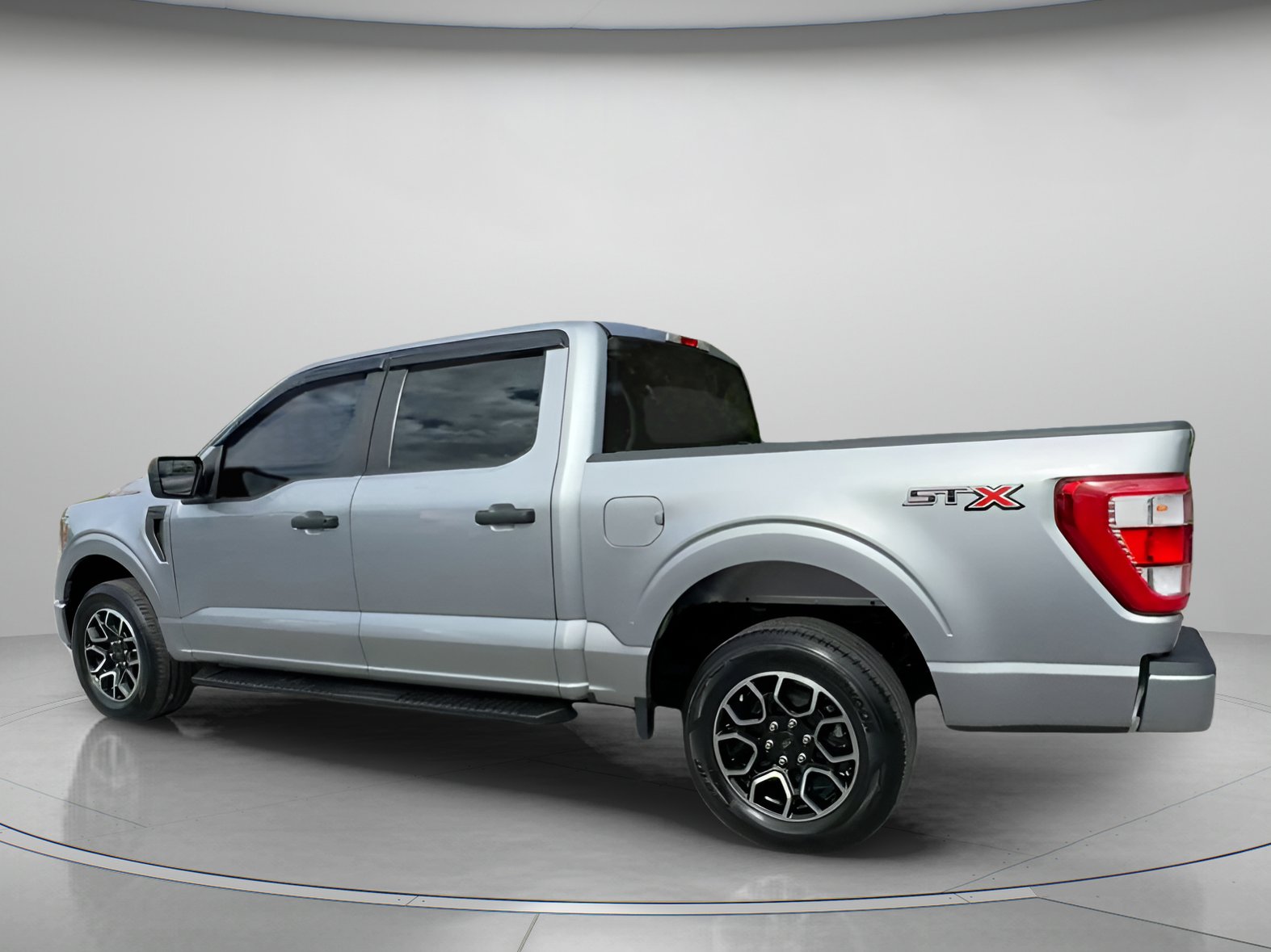 Certified 2023 Ford F150 XL w/ STX Appearance Package image 18