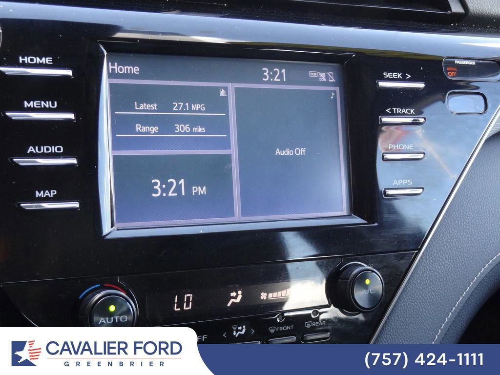 Used 2019 Toyota Camry SE FWD image 19