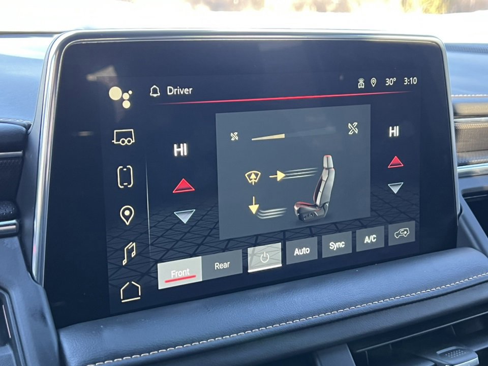 Used 2023 GMC Yukon XL AT4 image 31