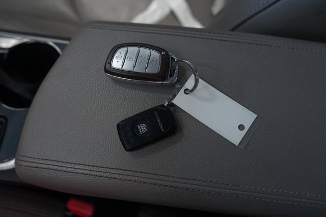 Used 2018 Hyundai Sonata Limited FWD image 21