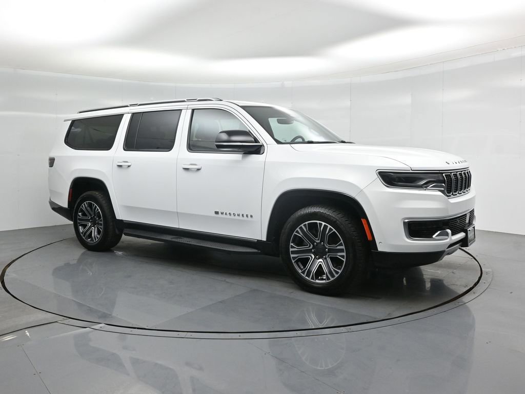 Used 2024 Jeep Wagoneer L Series II image 3