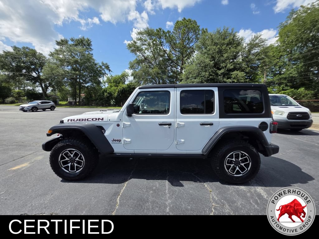 Used 2024 Jeep Wrangler Unlimited Rubicon AWD/4WD image 2
